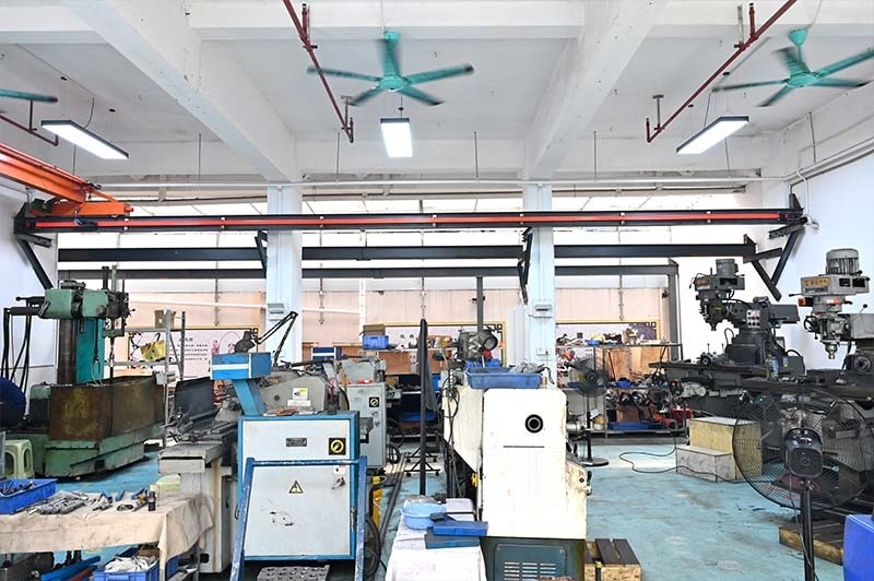 Guangzhou Tieqi Construction Machinery Co., Ltd. manufacturer production line