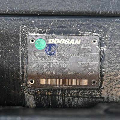 500 520-9c Doosan Hydraulic Pump , Rexroth A8V225 Hydraulic Main Pump