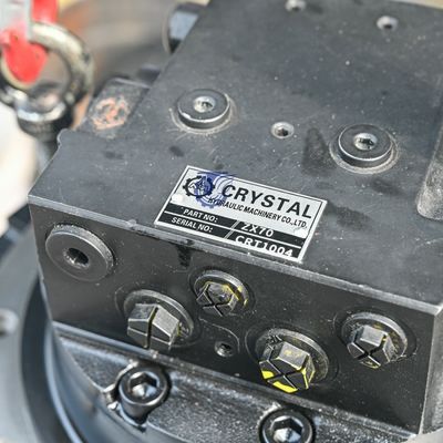 Hitachi ZX70 Small Excavator Travel Assembly , Final Drive , Crawler Motor Part Number  9224123 9272927
