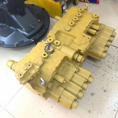 107-7070 107-7071 107-7074 CAT 320B Hydraulic Control Valve Assembly Driven By 3066 And 3166 Engines