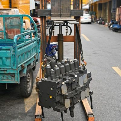 KMX32 14670038 VOE14670038 For Volvo EC380D Excavator Hydraulic Control Valve Repair Parts