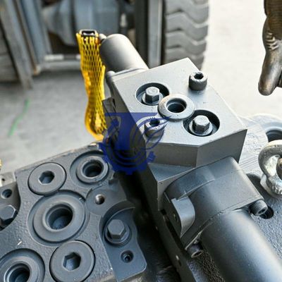 720-2M-00071 7202M00071 720-2M-04210 For Komatsu D39EX-22 D39PX-22 BULLDOZERS parts Hydraulic Pump MAIN PUMP PISTON PUMP HYDRAULIC OIL PUMP HST PUMP Aftermarket Original
